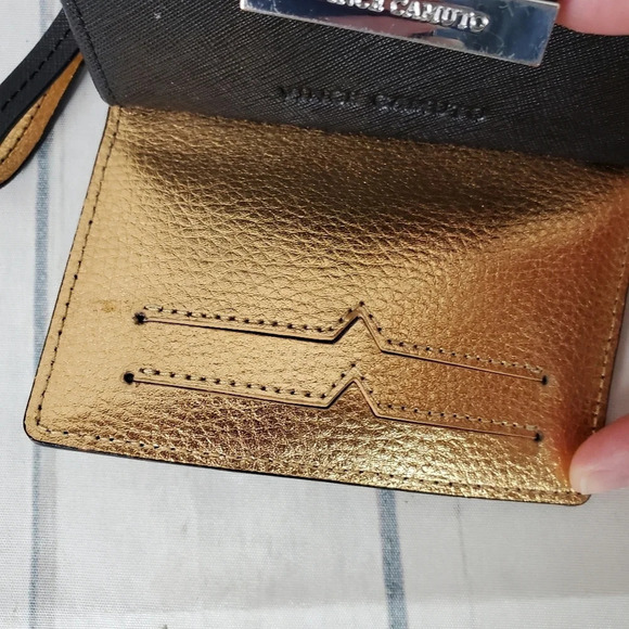 Vince Camuto Leather Wristlet Wallet Black - Picture 11 of 16